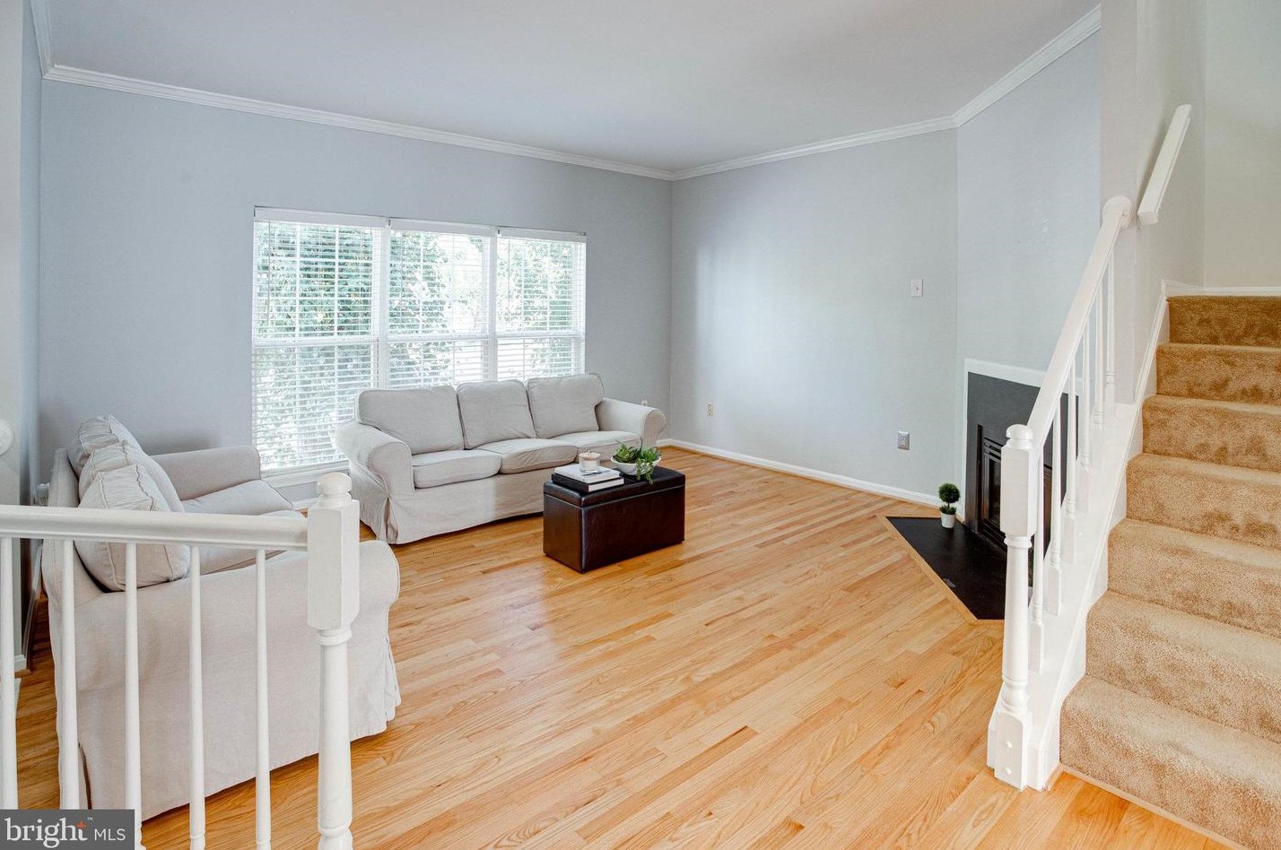 3297 Gina Pl, Woodbridge VA  22193-5927 exterior