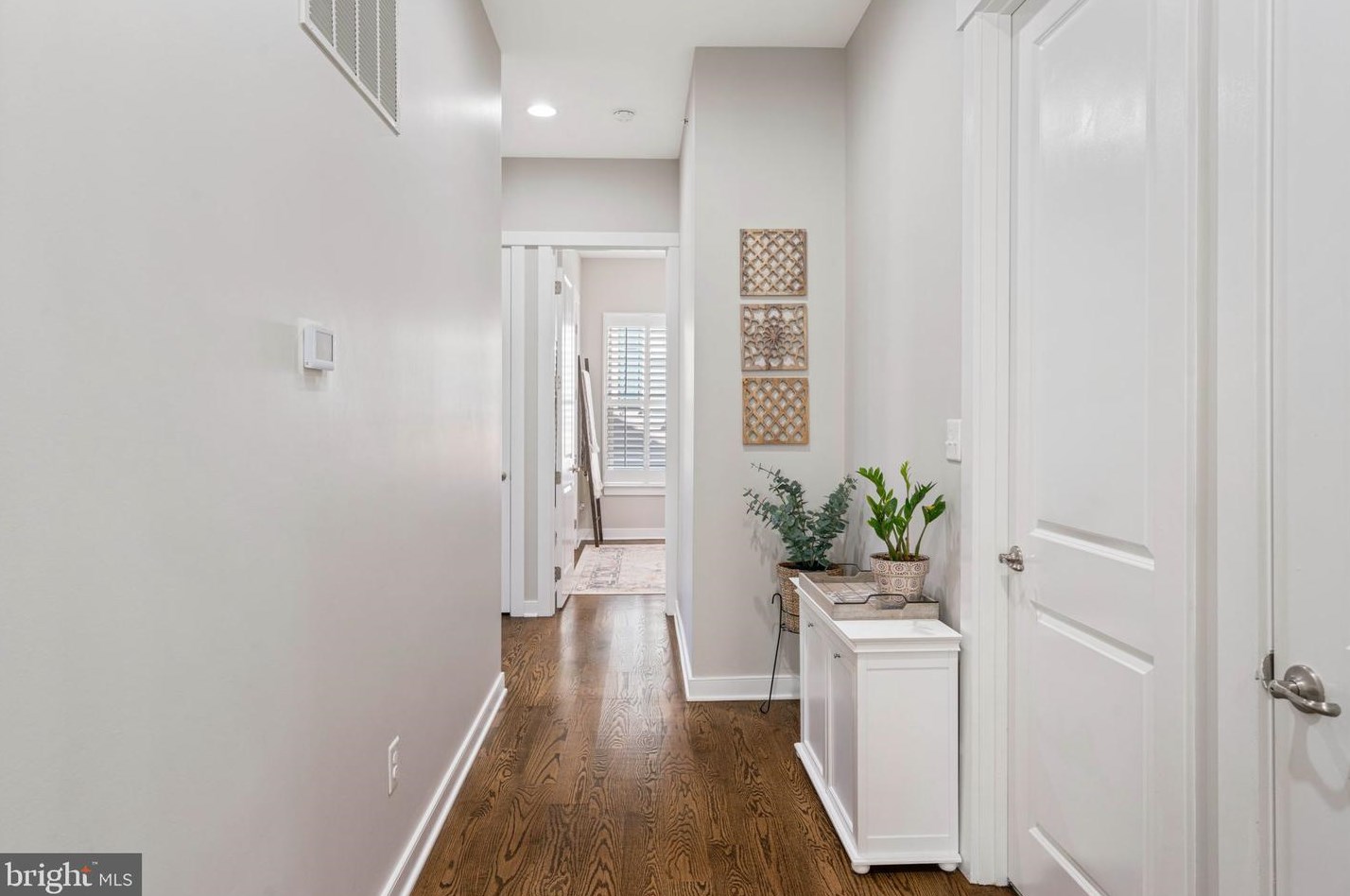 17072 Silver Arrow Dr, Dumfries VA  22026-3015 exterior