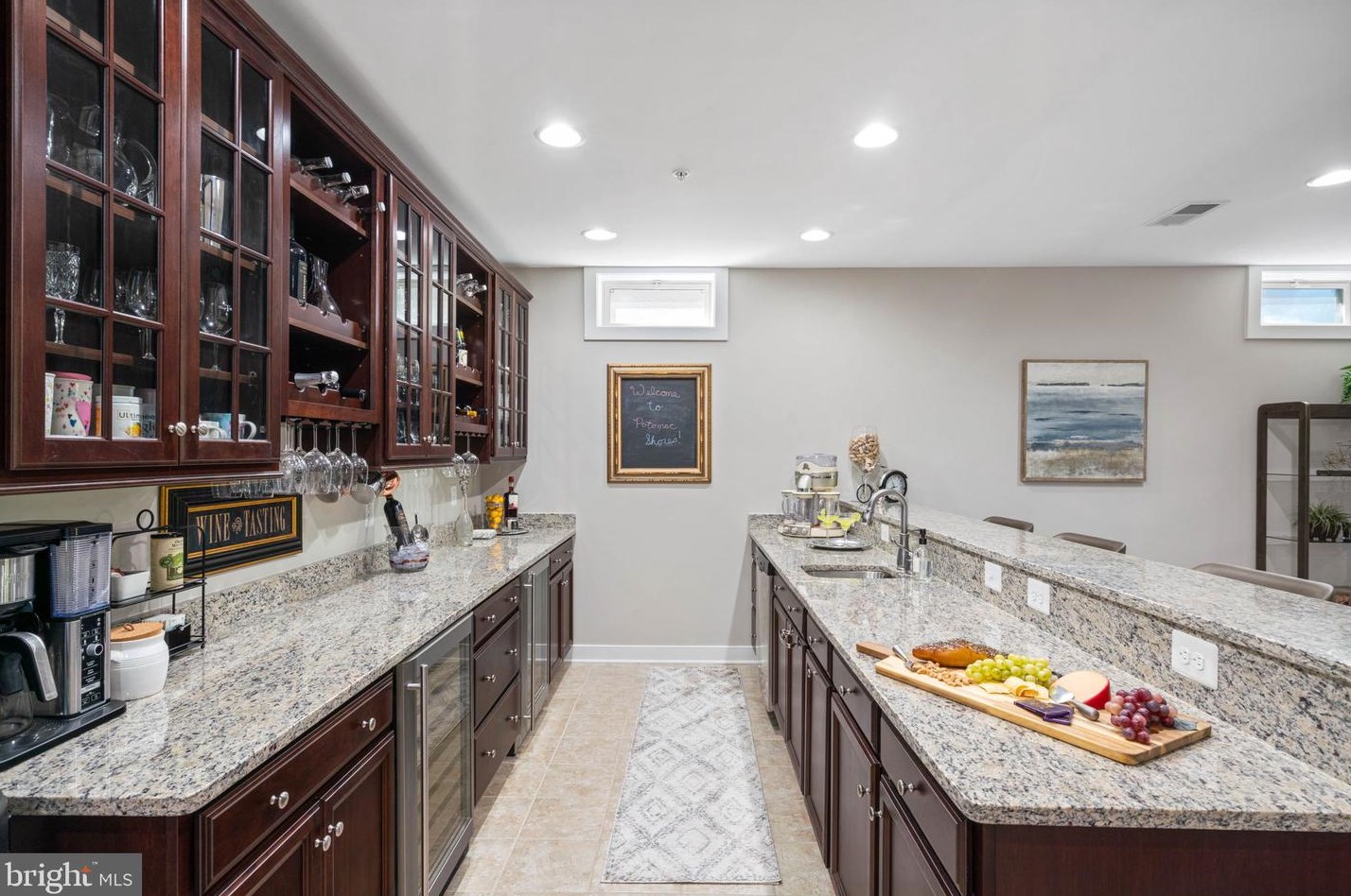 17072 Silver Arrow Dr, Dumfries VA  22026-3015 exterior