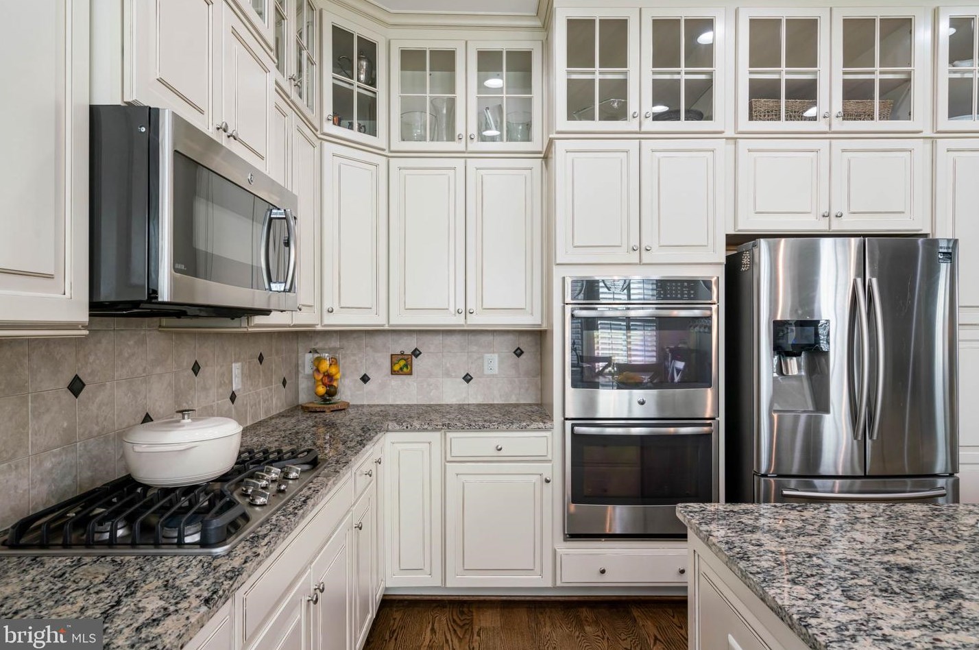 17072 Silver Arrow Dr, Dumfries VA  22026-3015 exterior