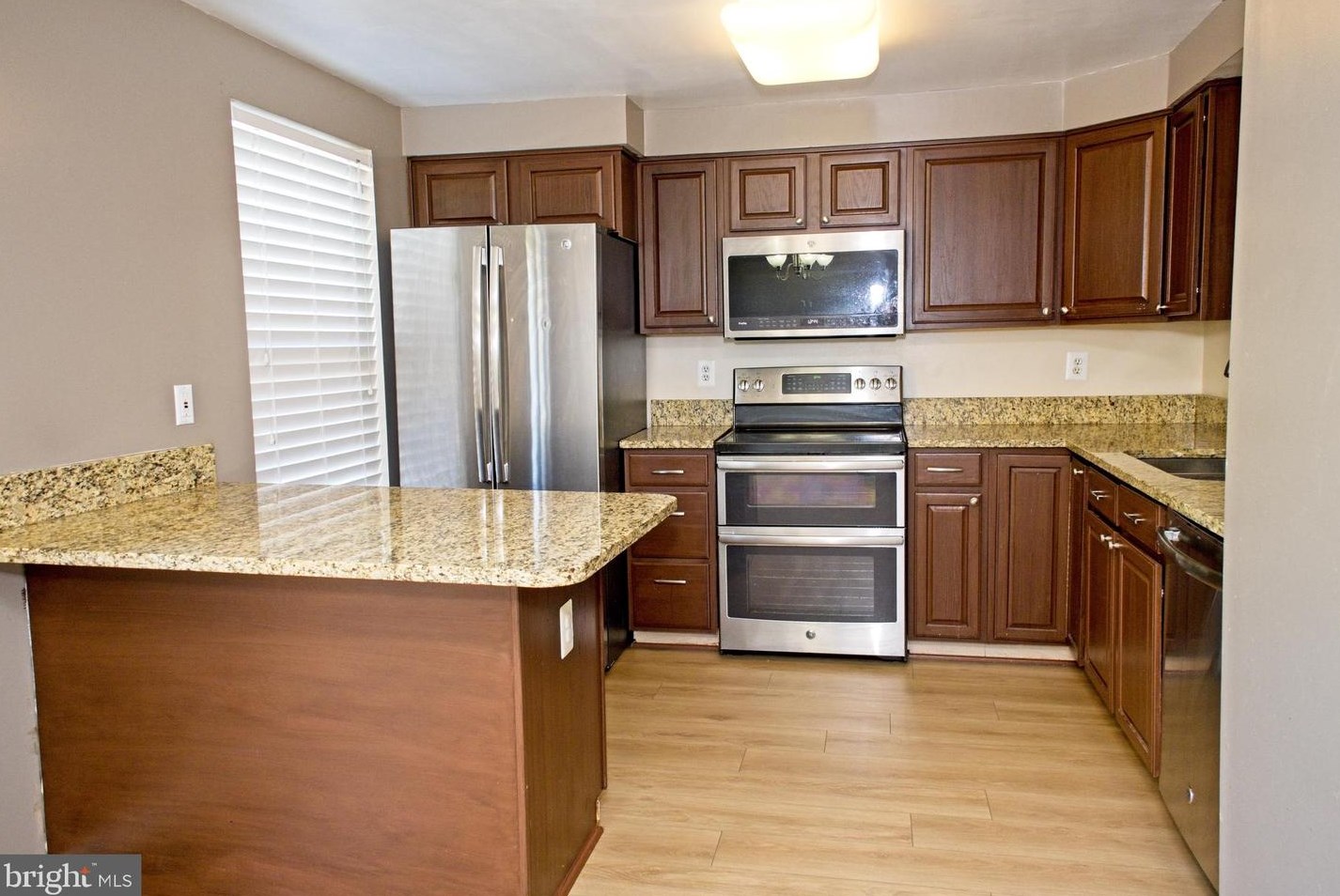 16873 Toms River Loop, Dumfries VA  22026-2182 exterior