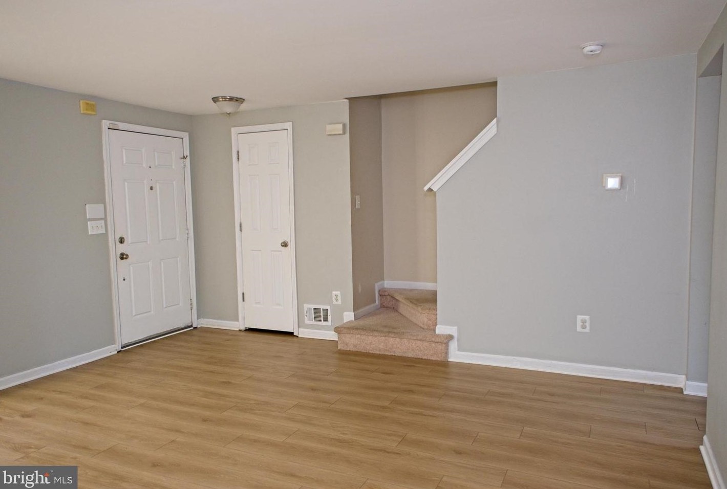 16873 Toms River Loop, Dumfries VA  22026-2182 exterior