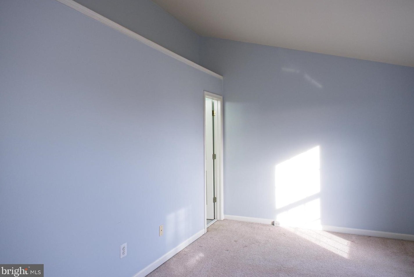 16873 Toms River Loop, Dumfries VA  22026-2182 exterior
