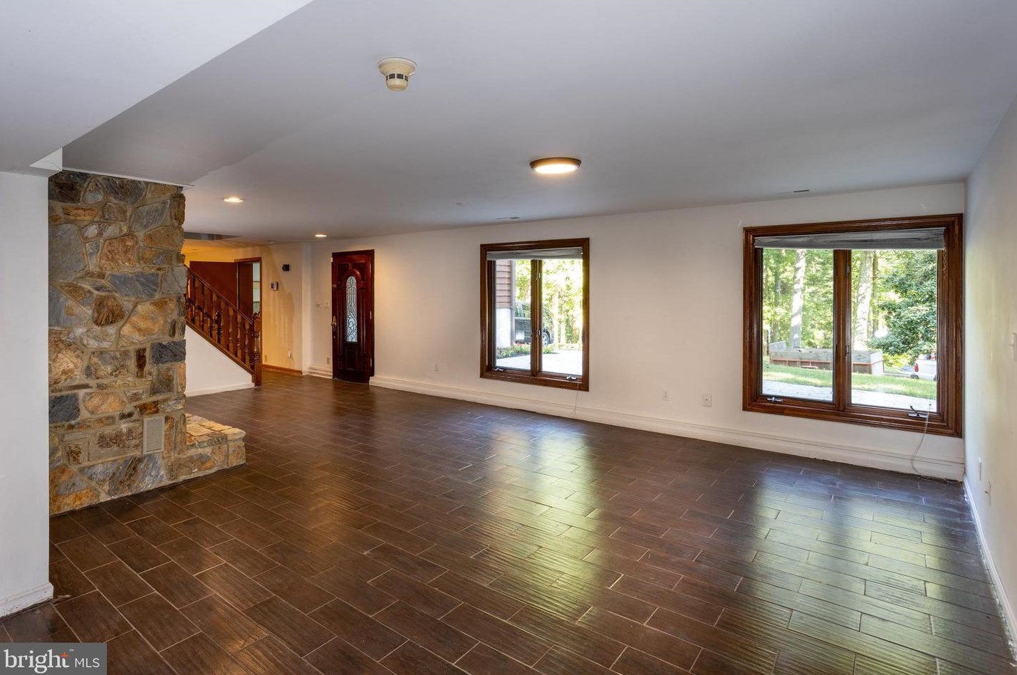 15796 Butler Pl, Dumfries VA  22025-1426 exterior