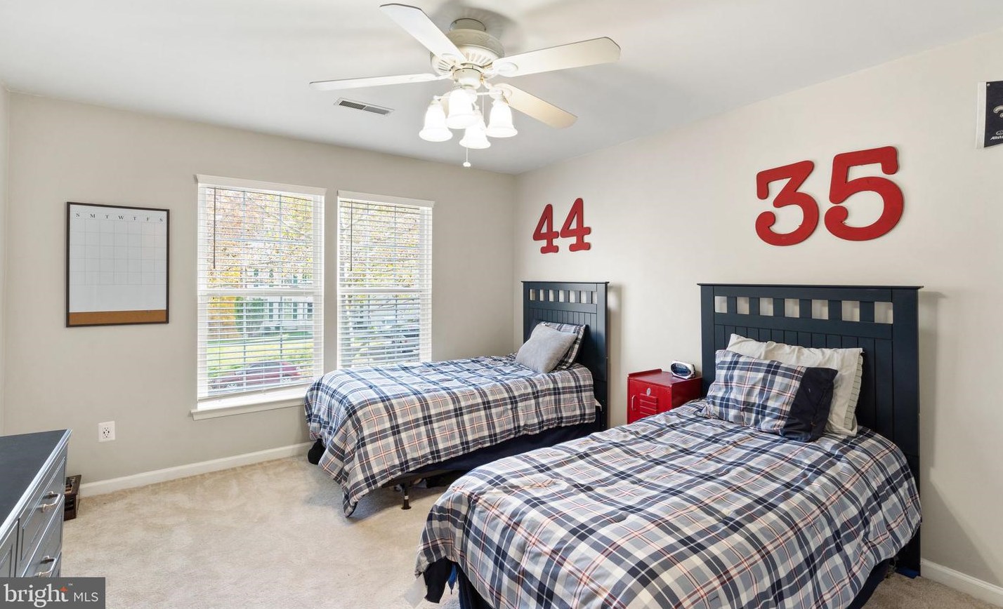 5959 Fincastle Dr, Manassas VA  20112-5413 exterior
