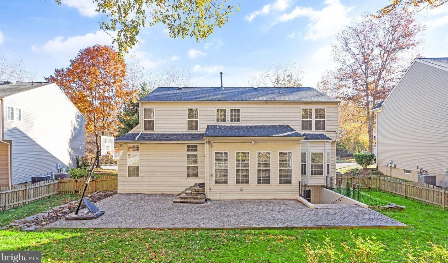 5959 Fincastle Dr, Manassas VA  20112-5413 exterior