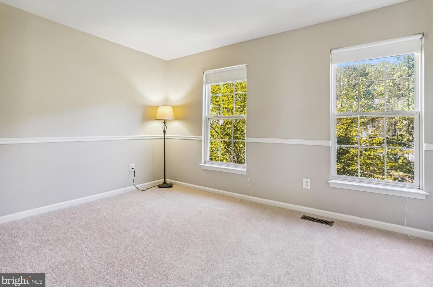 15563 Three Otters Pl, Manassas VA  20112-5424 exterior