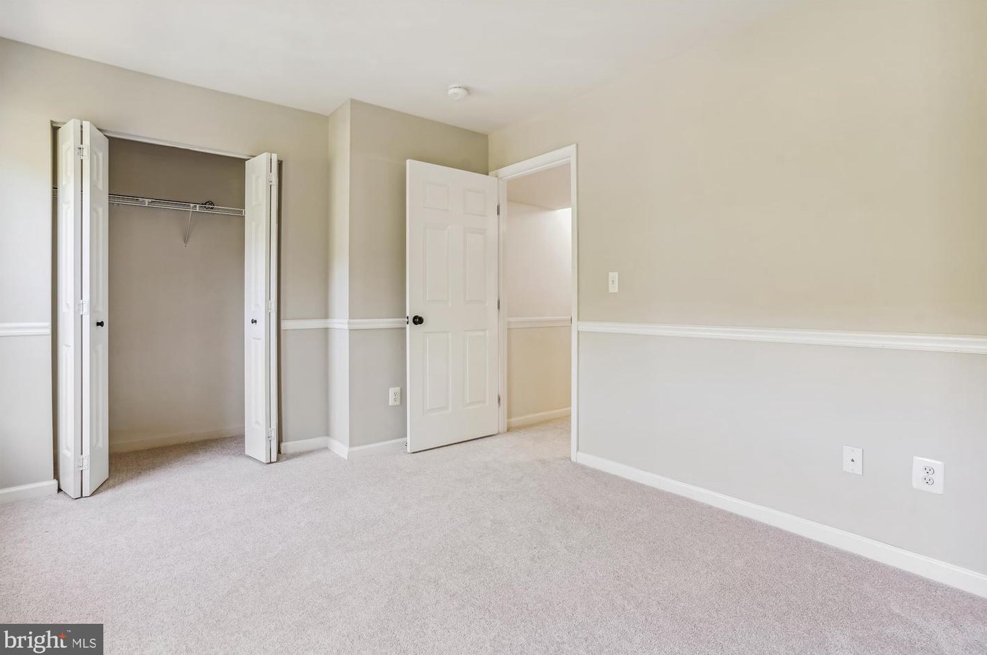 15563 Three Otters Pl, Manassas VA  20112-5424 exterior