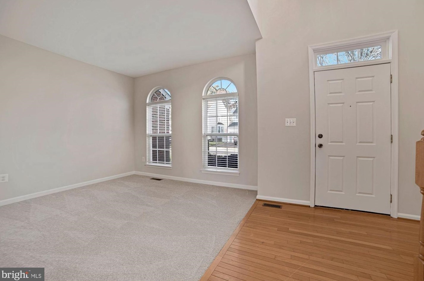 4941 Breeze Way, Dumfries VA  22025-1254 exterior