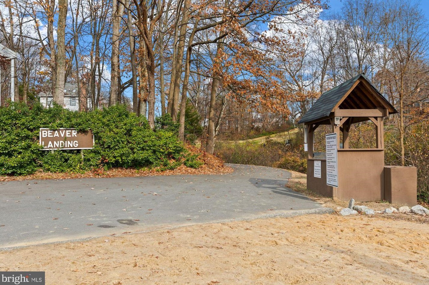 4941 Breeze Way, Dumfries VA  22025-1254 exterior