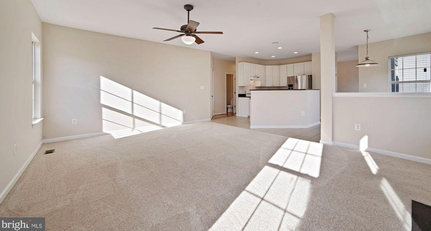 4941 Breeze Way, Dumfries VA  22025-1254 exterior