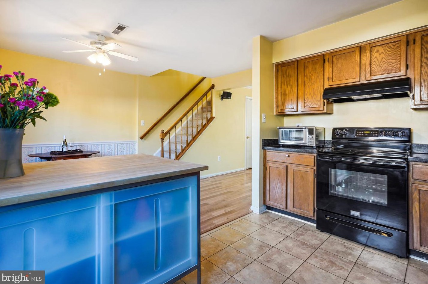 3634 Dahlgren Pl, Dumfries VA  22026-2602 exterior