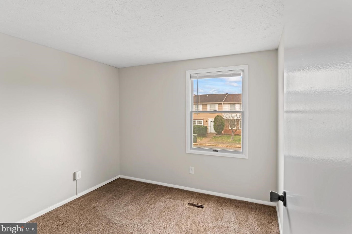 10162 Statesboro Ct, Manassas VA  20109-3749 exterior
