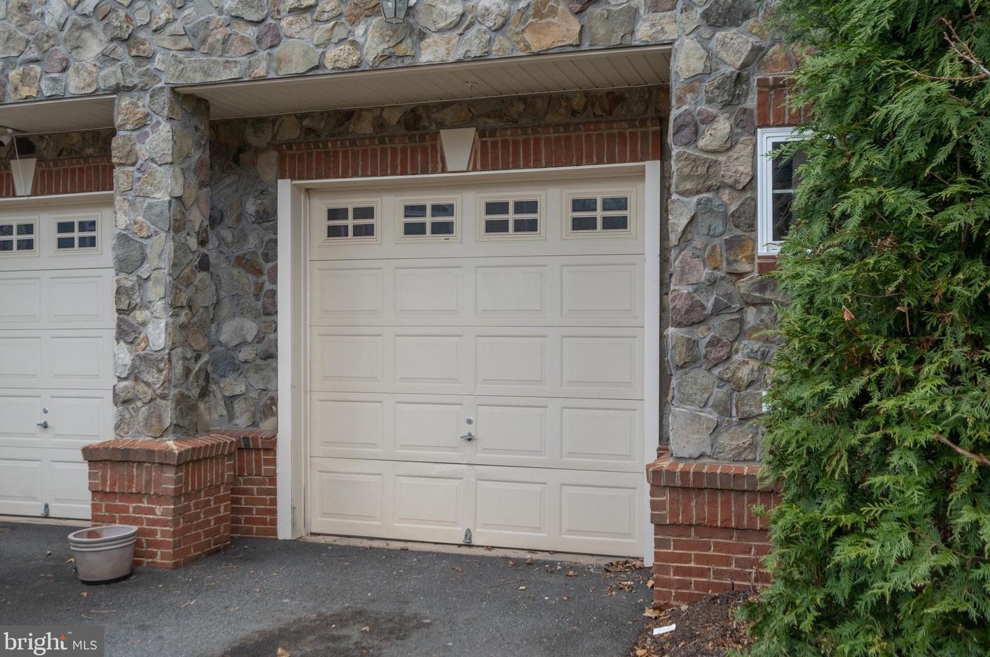 11108 Wortham Crest Cir, Manassas VA  20109-5689 exterior
