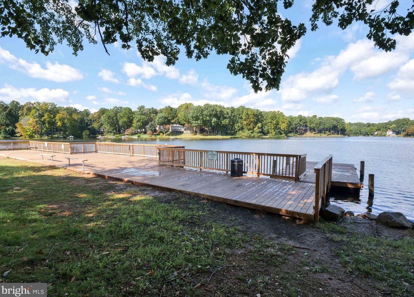 15757 Widewater Dr, Dumfries VA  22025-1212 exterior