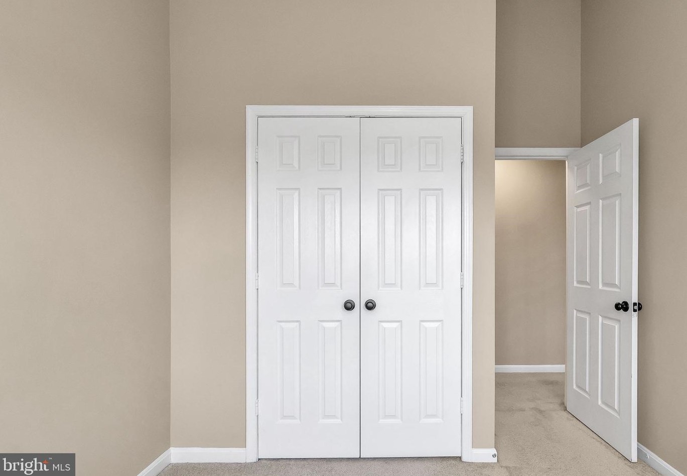 4921 Benecia Ln, Dumfries VA  22025-1243 exterior