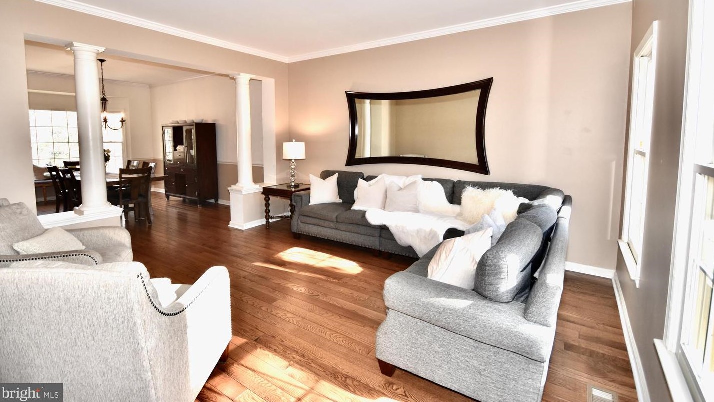 12340 Silent Wolf Dr, Manassas VA  20112-7524 exterior