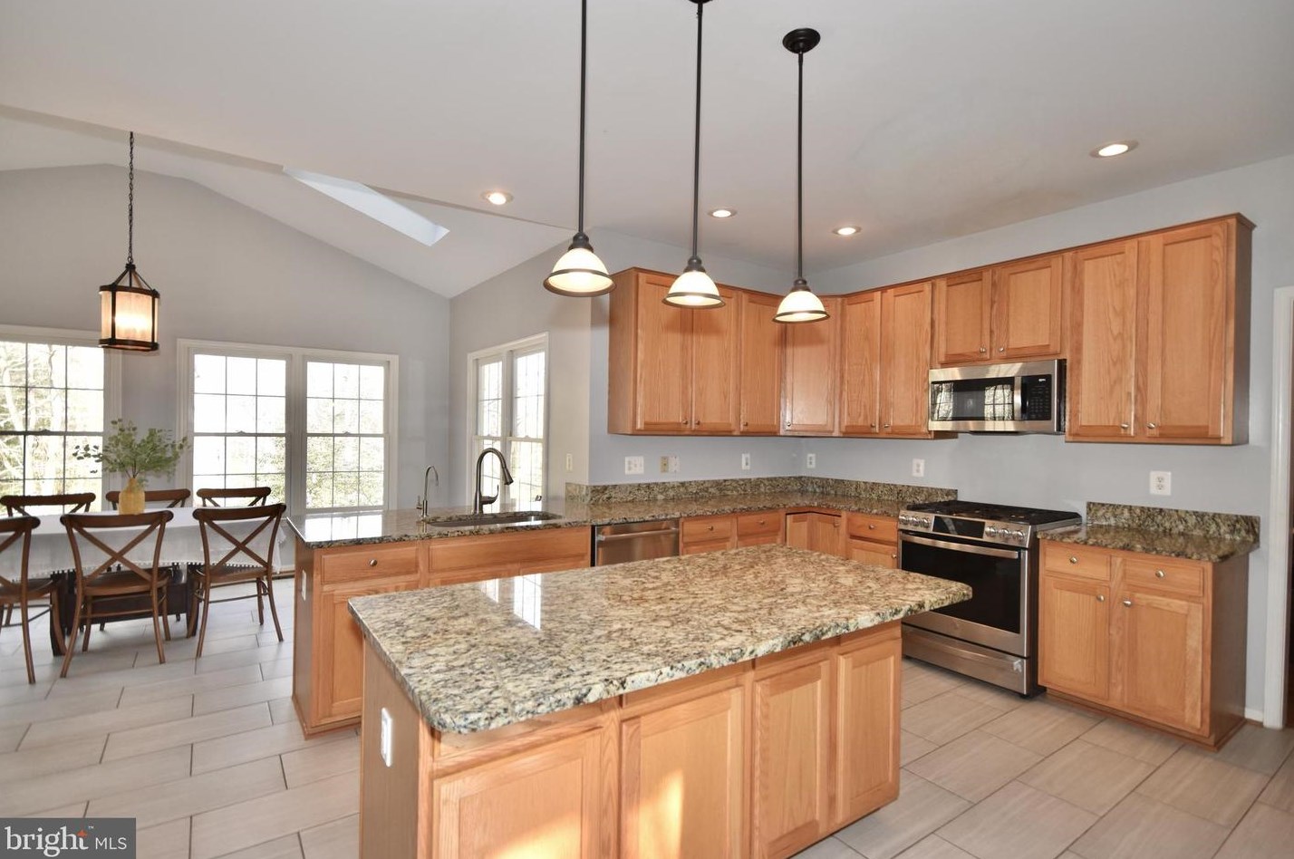 12340 Silent Wolf Dr, Manassas VA  20112-7524 exterior