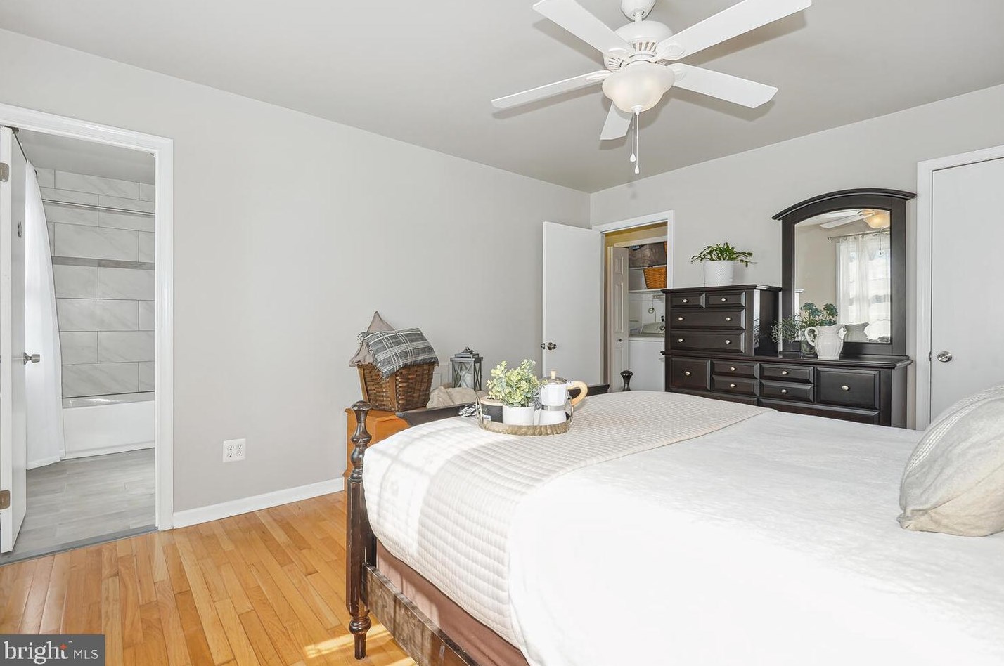 7382 Colton Ln, Manassas VA  20109-2957 exterior