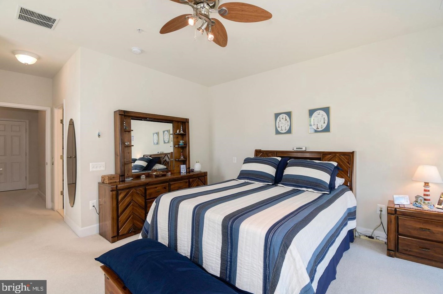 14800 Potomac Branch Dr, Woodbridge VA  22191-4056 exterior