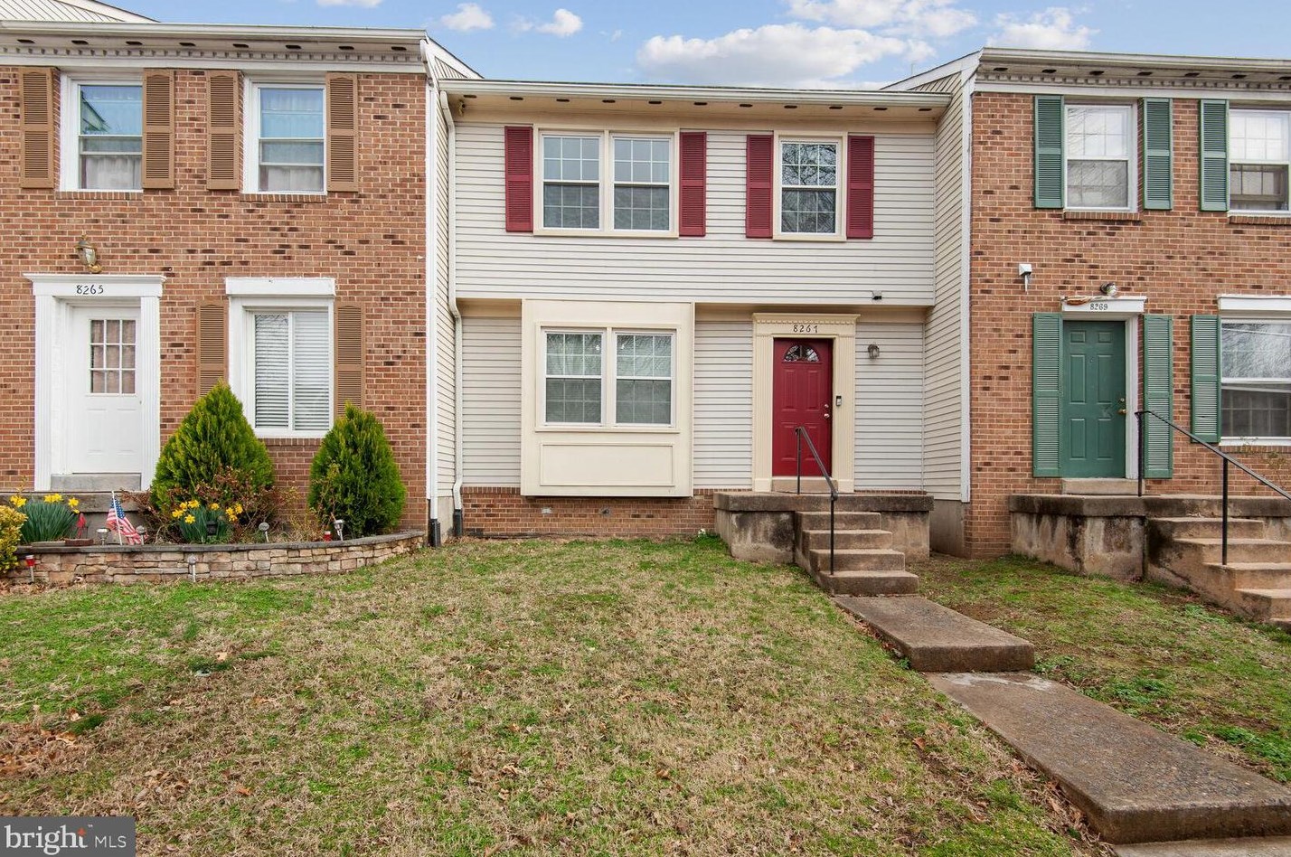 8267 Vernon St, Manassas VA  20109-3437 exterior