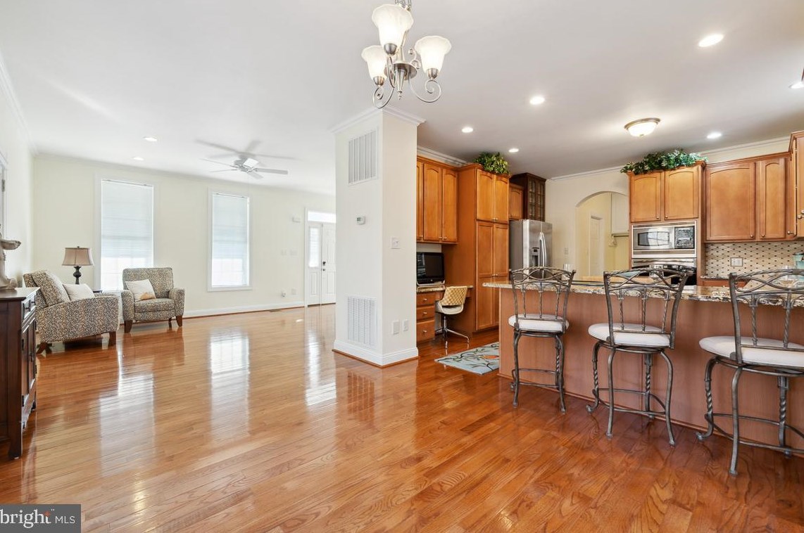 4331 Fallstone Pl, Dumfries VA  22025-1104 exterior