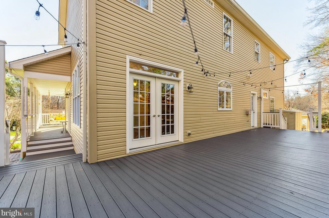 4331 Fallstone Pl, Dumfries VA  22025-1104 exterior