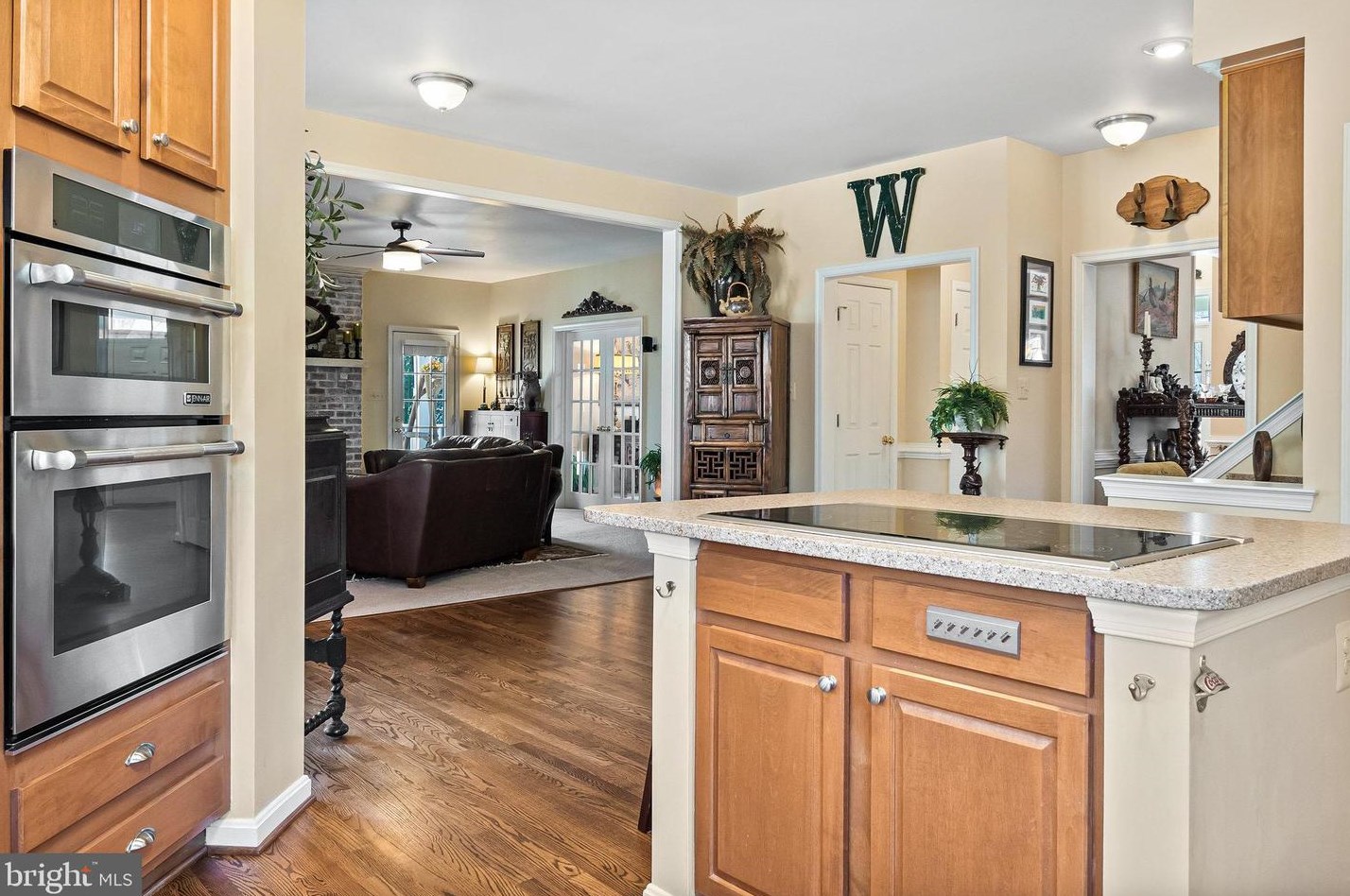 7408 Howell Run Ct, Manassas VA  20112-7823 exterior