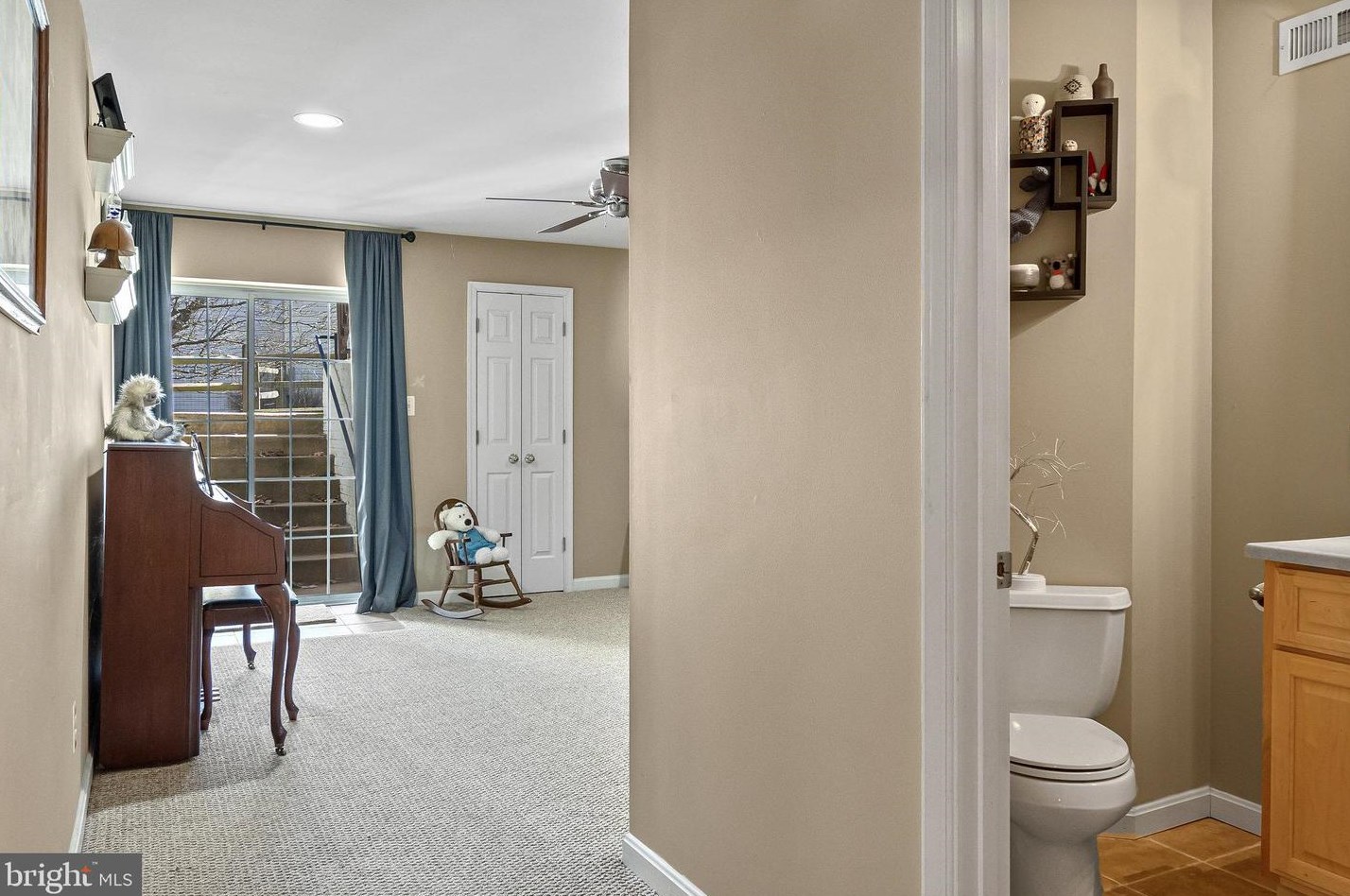 7408 Howell Run Ct, Manassas VA  20112-7823 exterior