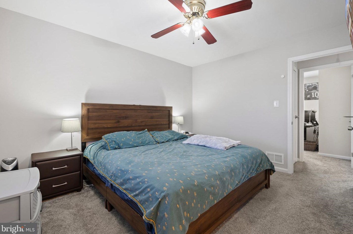 7511 Bedford Rd, Manassas VA  20109-2936 exterior