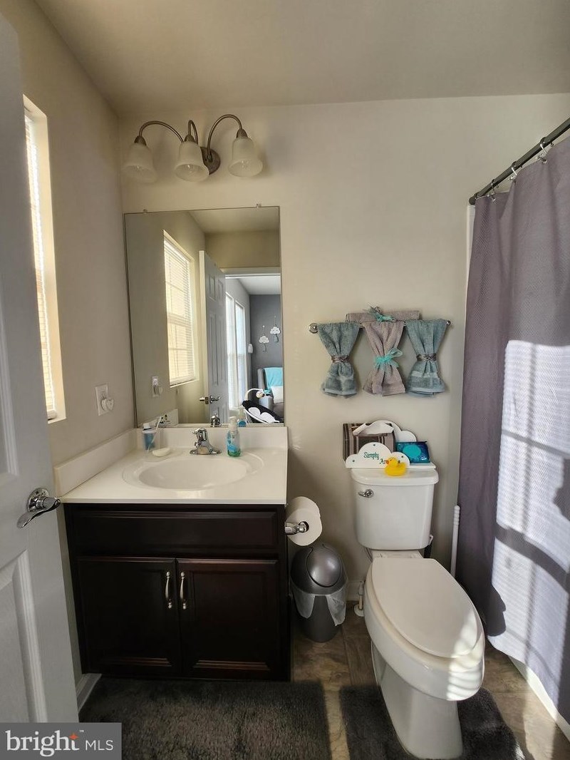 17027 Gibson Mill Rd, Dumfries VA  22026-2286 exterior