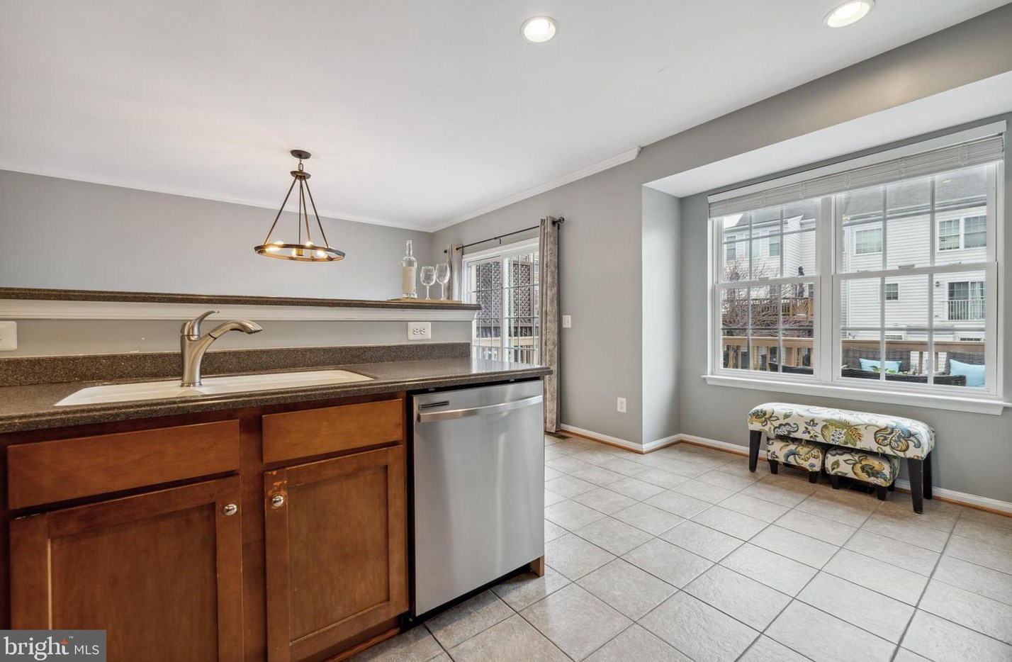 4308 Stone Mountain Ct, Dumfries VA  22025-2033 exterior