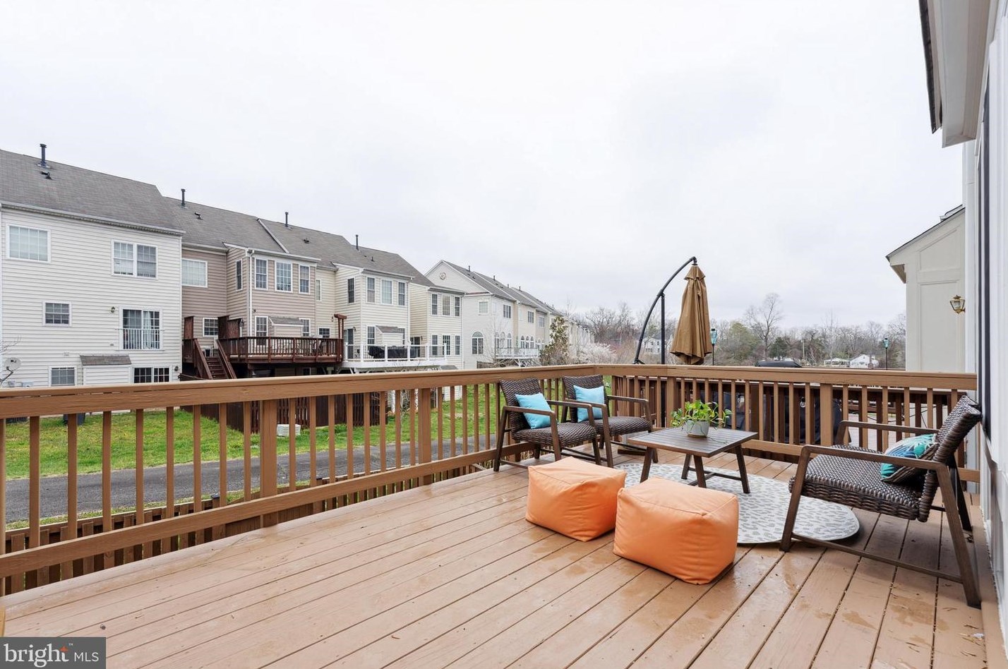 4308 Stone Mountain Ct, Dumfries VA  22025-2033 exterior