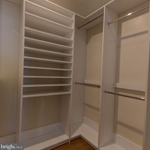 4734 Hickory Nut Pl, Dumfries VA  22025-1046 exterior