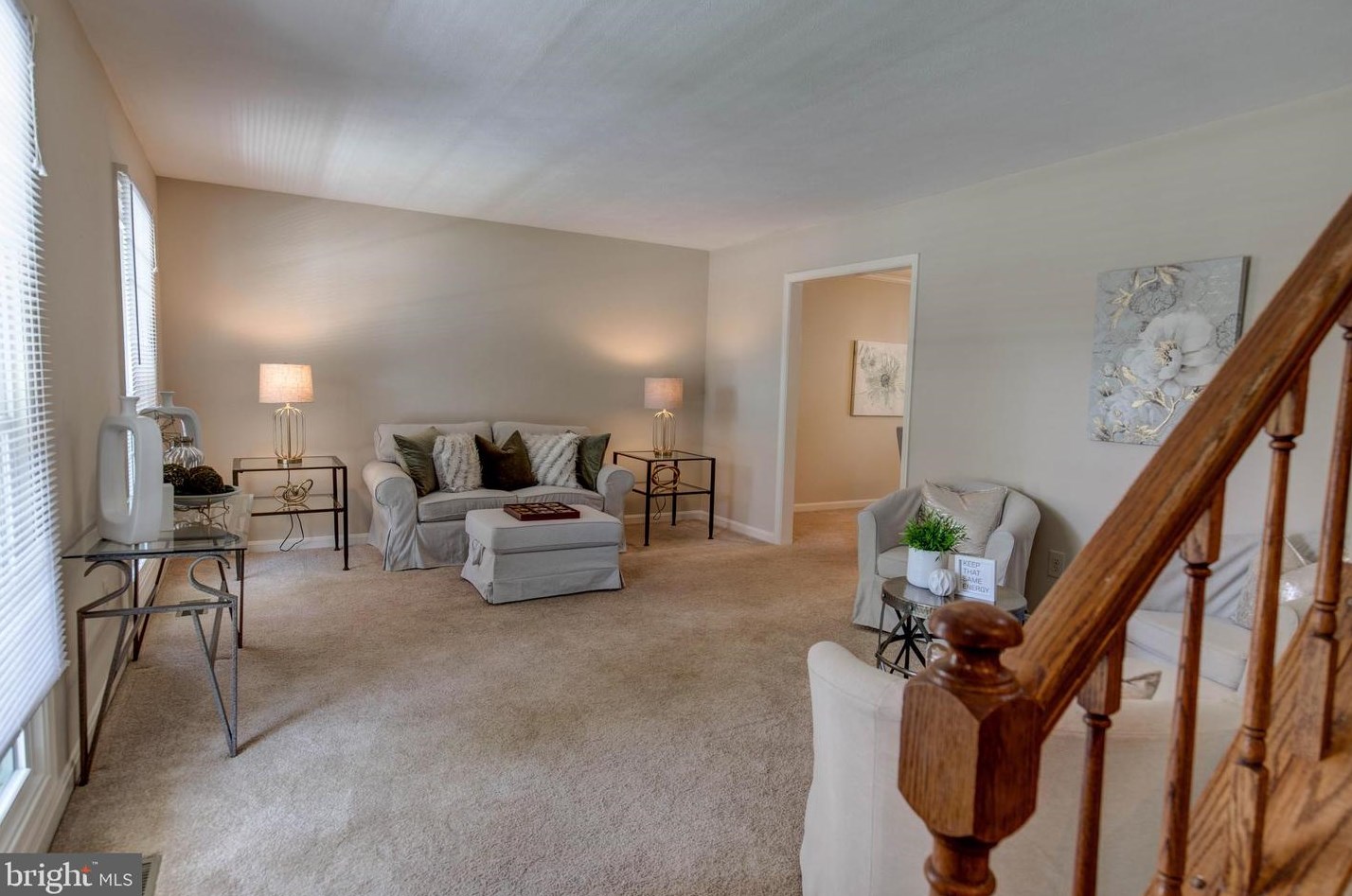 4734 Hickory Nut Pl, Dumfries VA  22025-1046 exterior