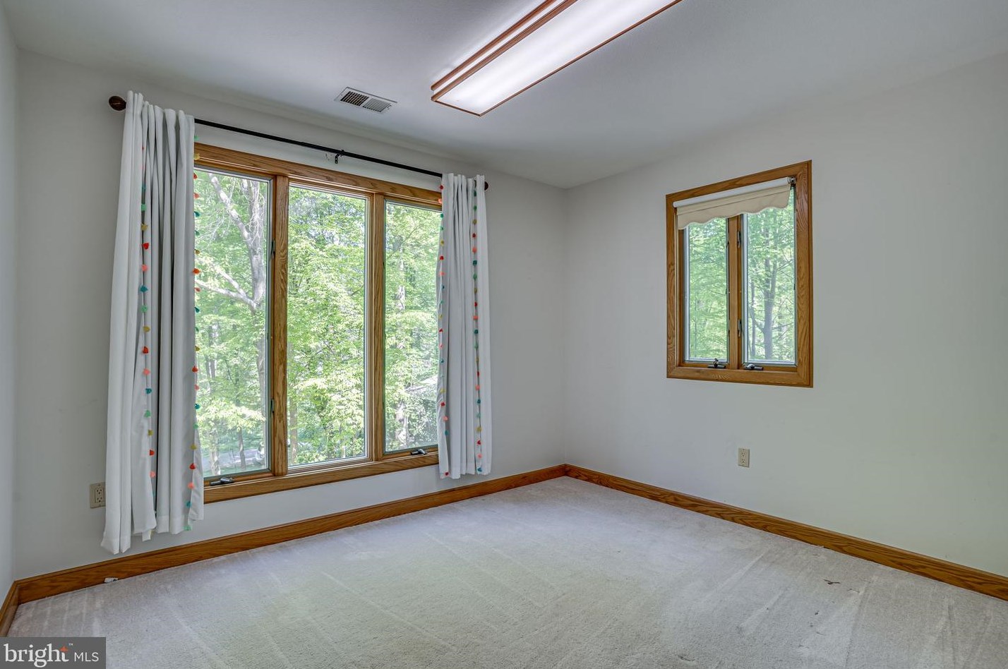 8907 Christine Pl, Manassas VA  20112-3173 exterior