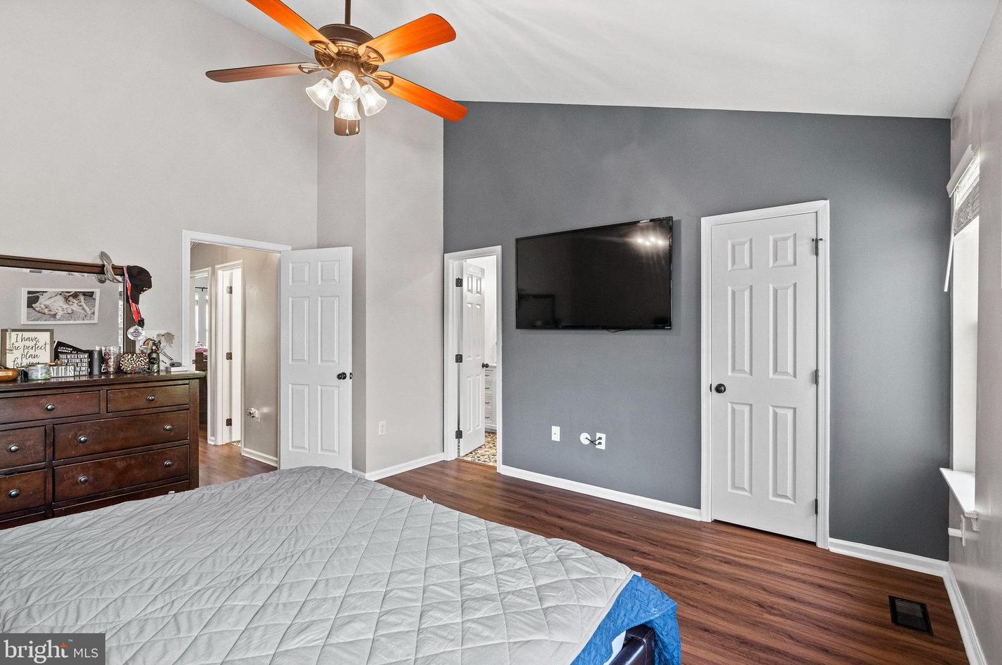 7896 Flager Cir, Manassas VA  20109-7430 exterior