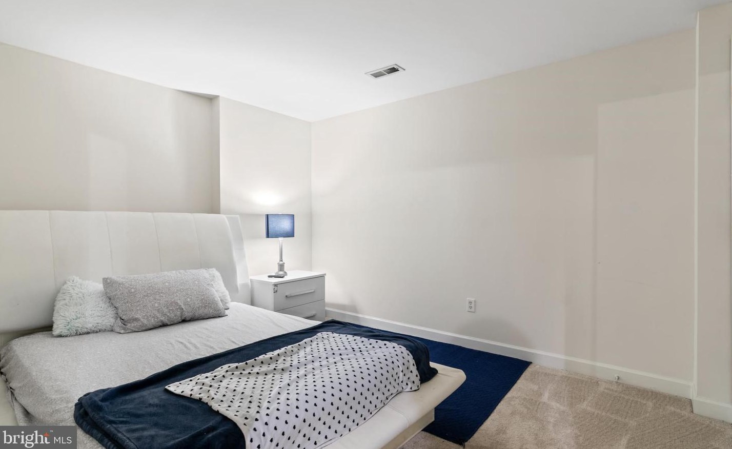 14104 Madrigal Dr, Woodbridge VA  22193-5948 exterior