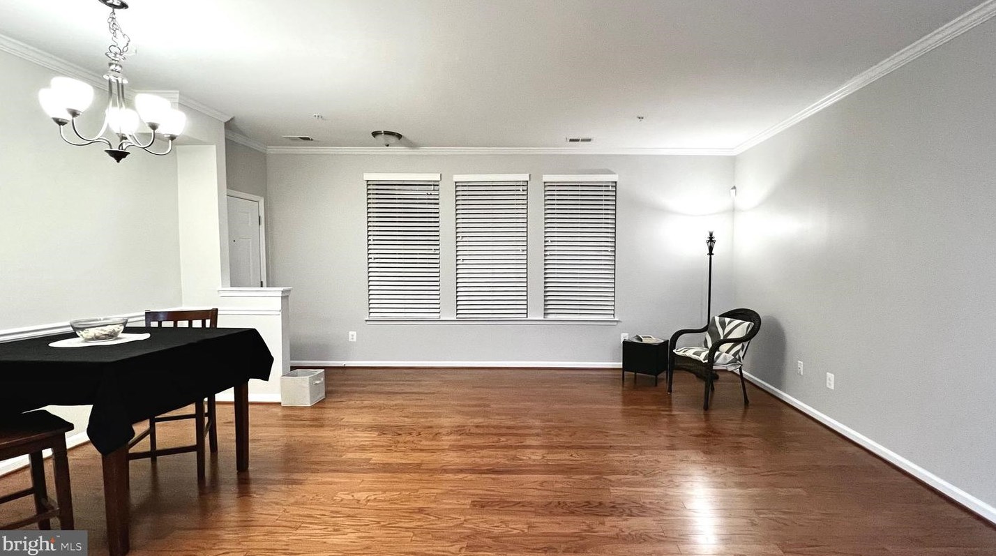 4836 Dane Ridge Cir, Woodbridge VA  22193-6520 exterior