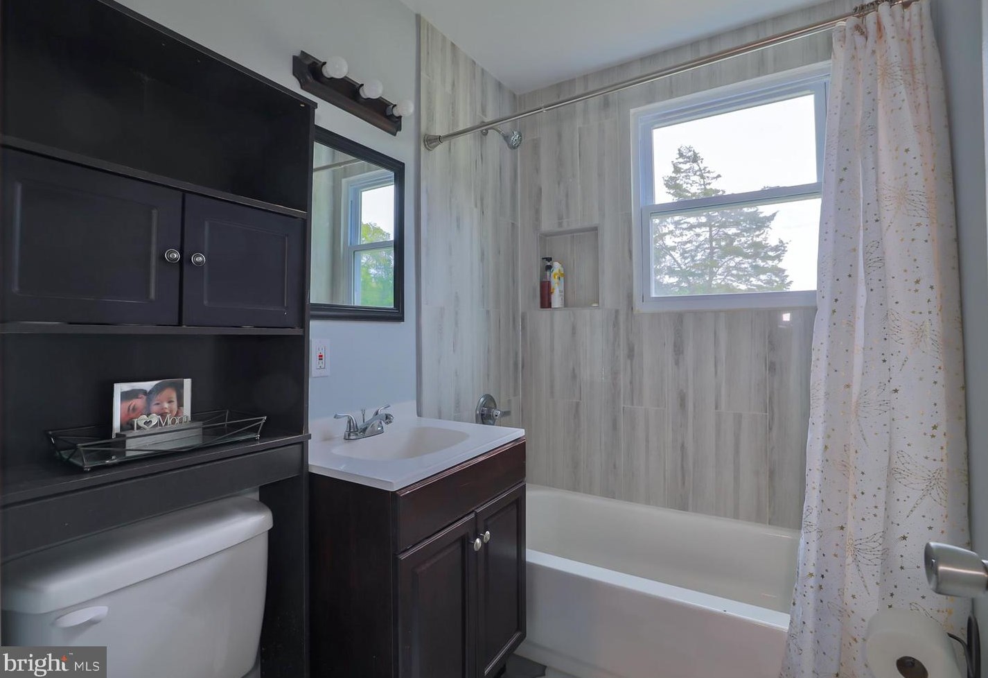 17367 Tripoli Blvd, Dumfries VA  22026-2222 exterior