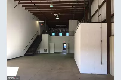 8684 Virginia Meadows Drive, Manassas, VA 20109 - Photo 9