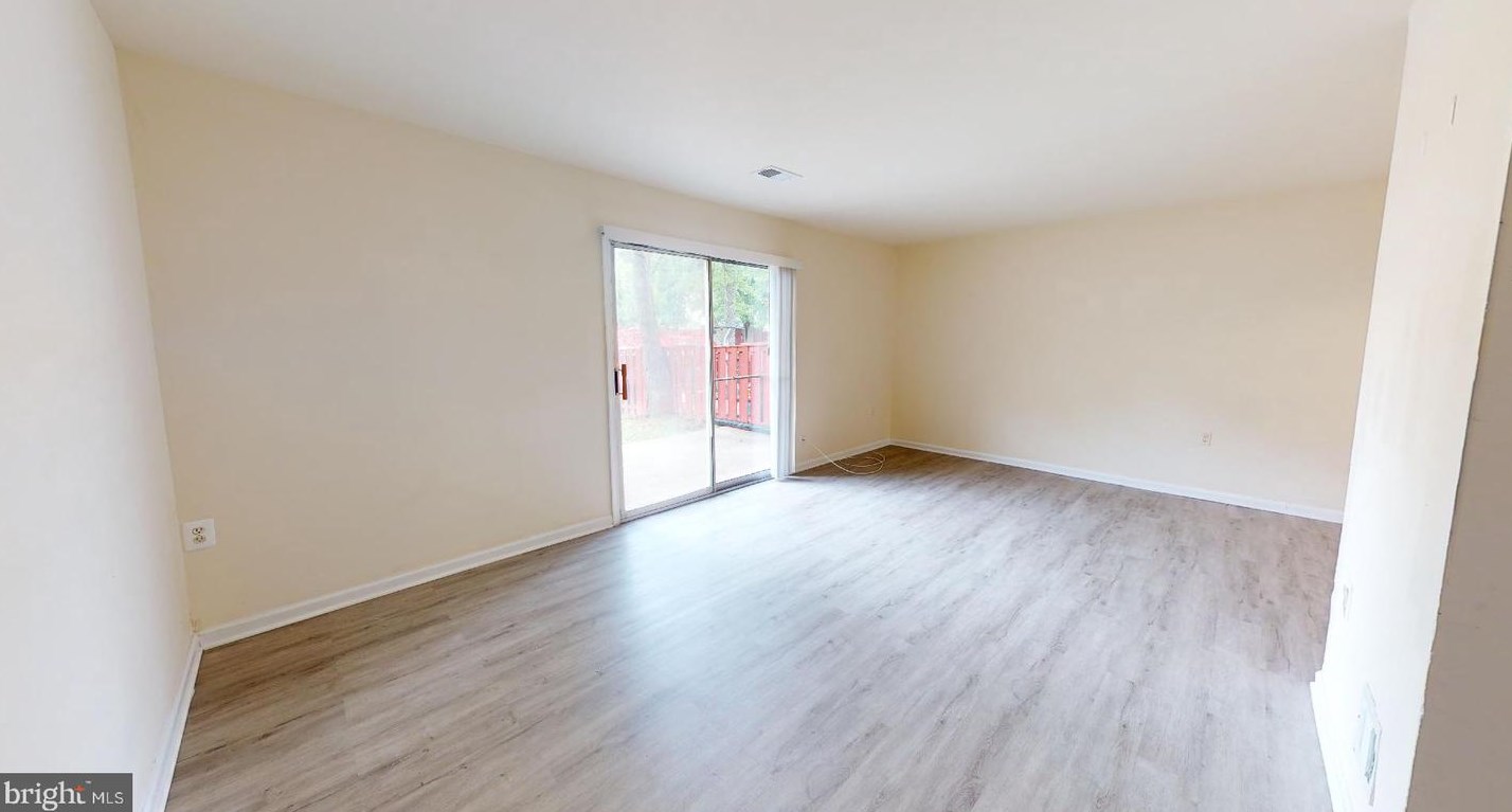 8311 Irongate Way, Manassas VA  20109-3526 exterior