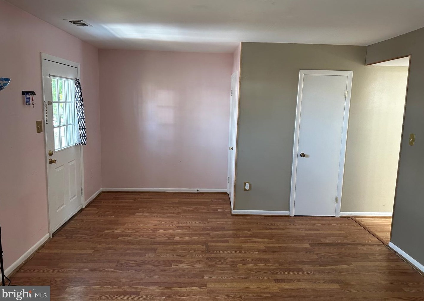 1628 Fort Fisher Ct, Dumfries VA  22026-2517 exterior