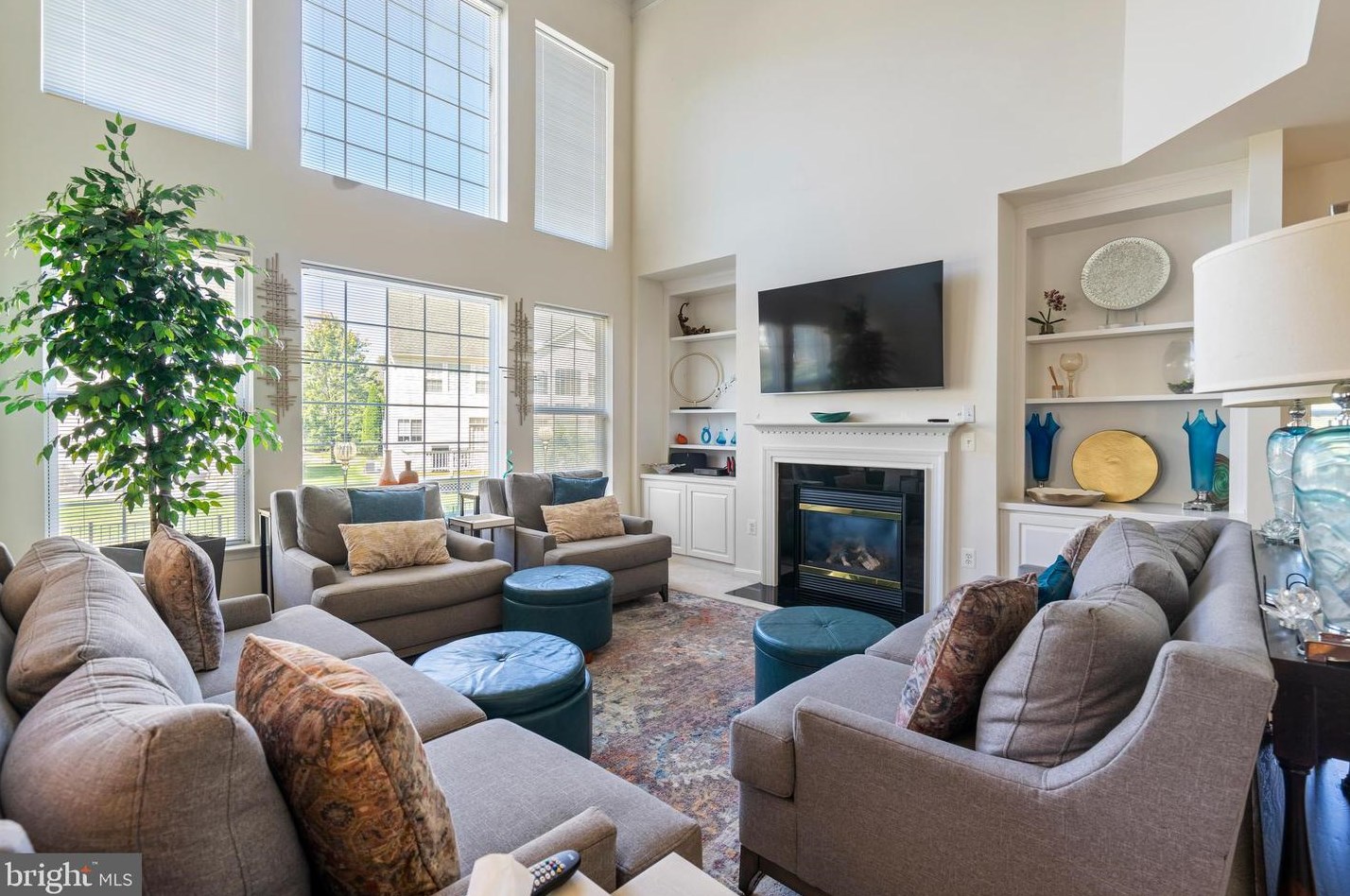 6700 Grace View St, Gainesville, VA 20155