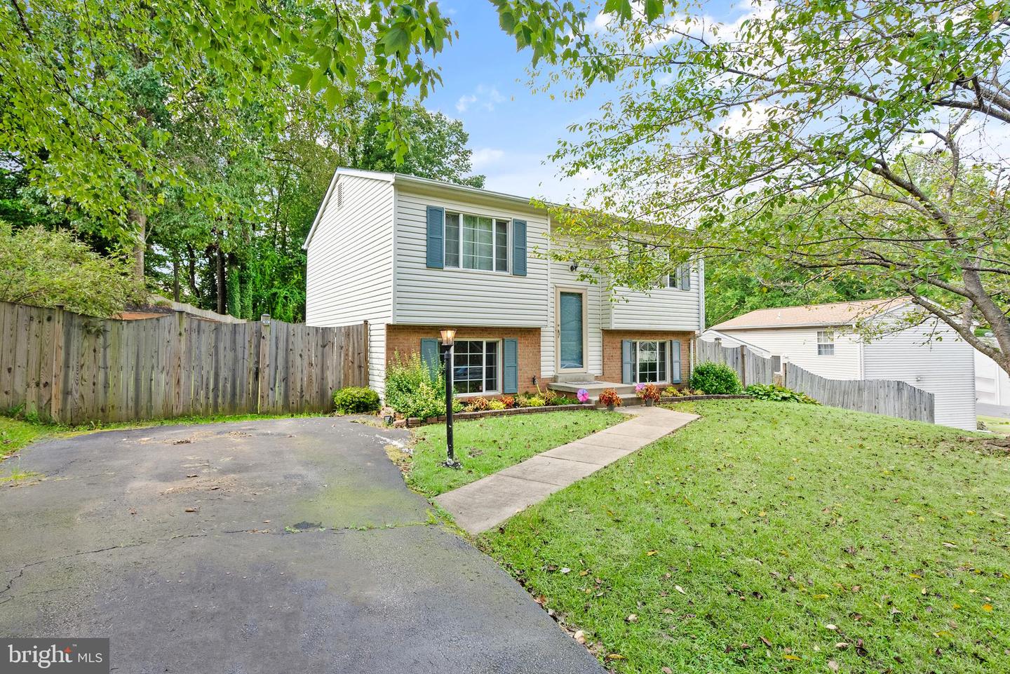 14452 Silverdale Dr, Woodbridge, VA 22193 MLS VAPW2058306 Coldwell