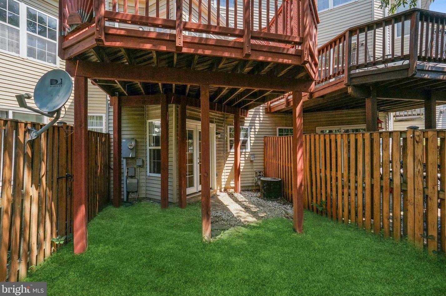 13491 Colesmire Gate Way, Bristow VA  20136-1780 exterior