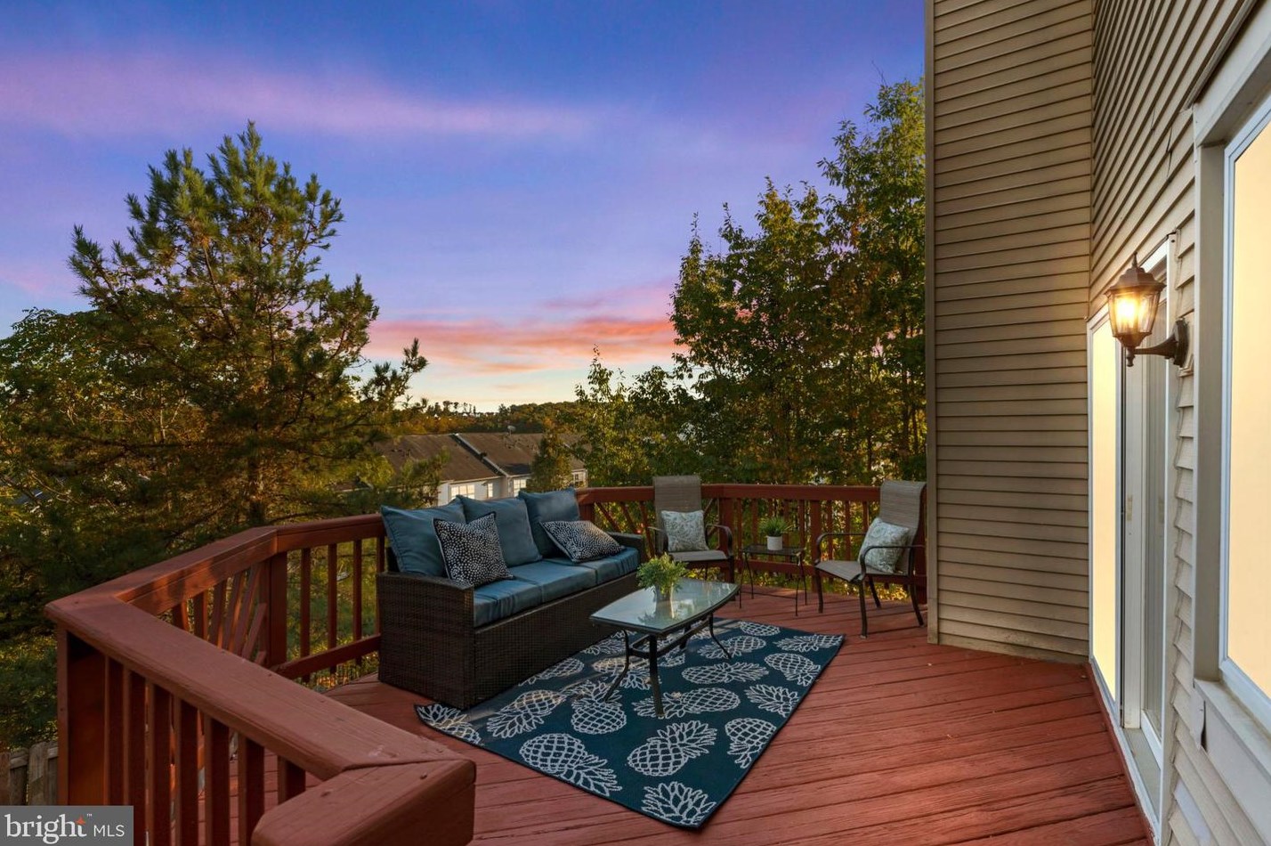 16869 Miranda Ln, Woodbridge, VA 22191