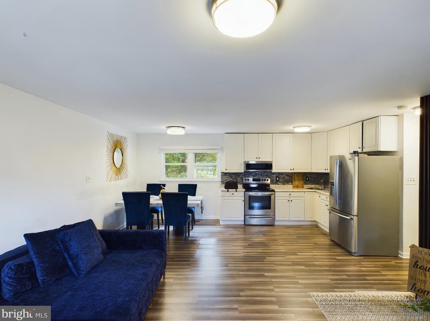4801 Kempair Dr, Woodbridge VA  22193-4632 exterior