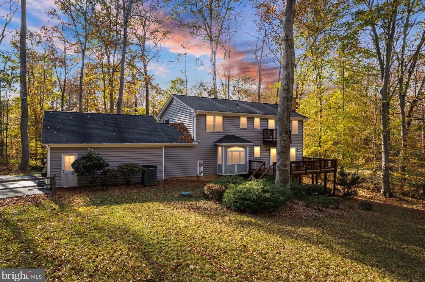 8084 Counselor Rd, Manassas VA  20112-4752 exterior