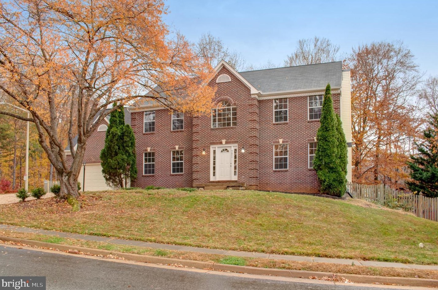 4671 Pearson Dr, Woodbridge, VA 22193